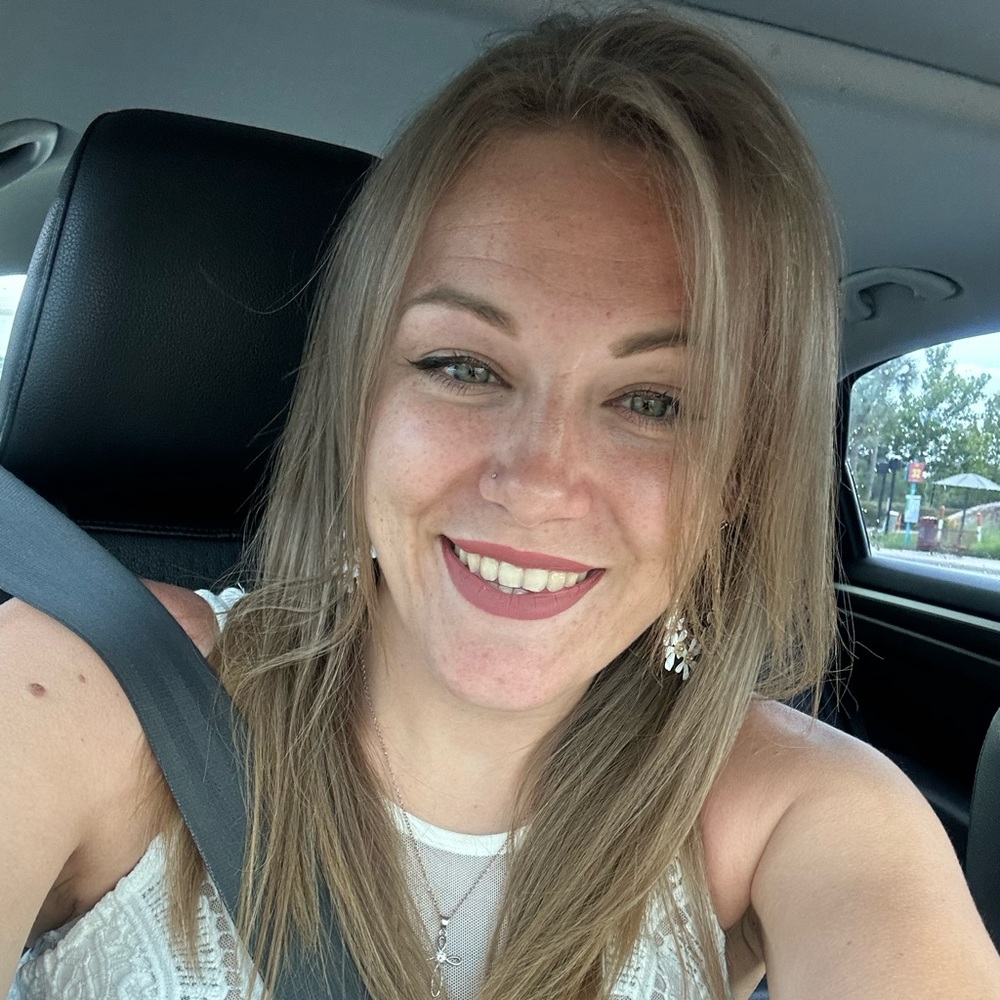 Meet your Posher, Amber